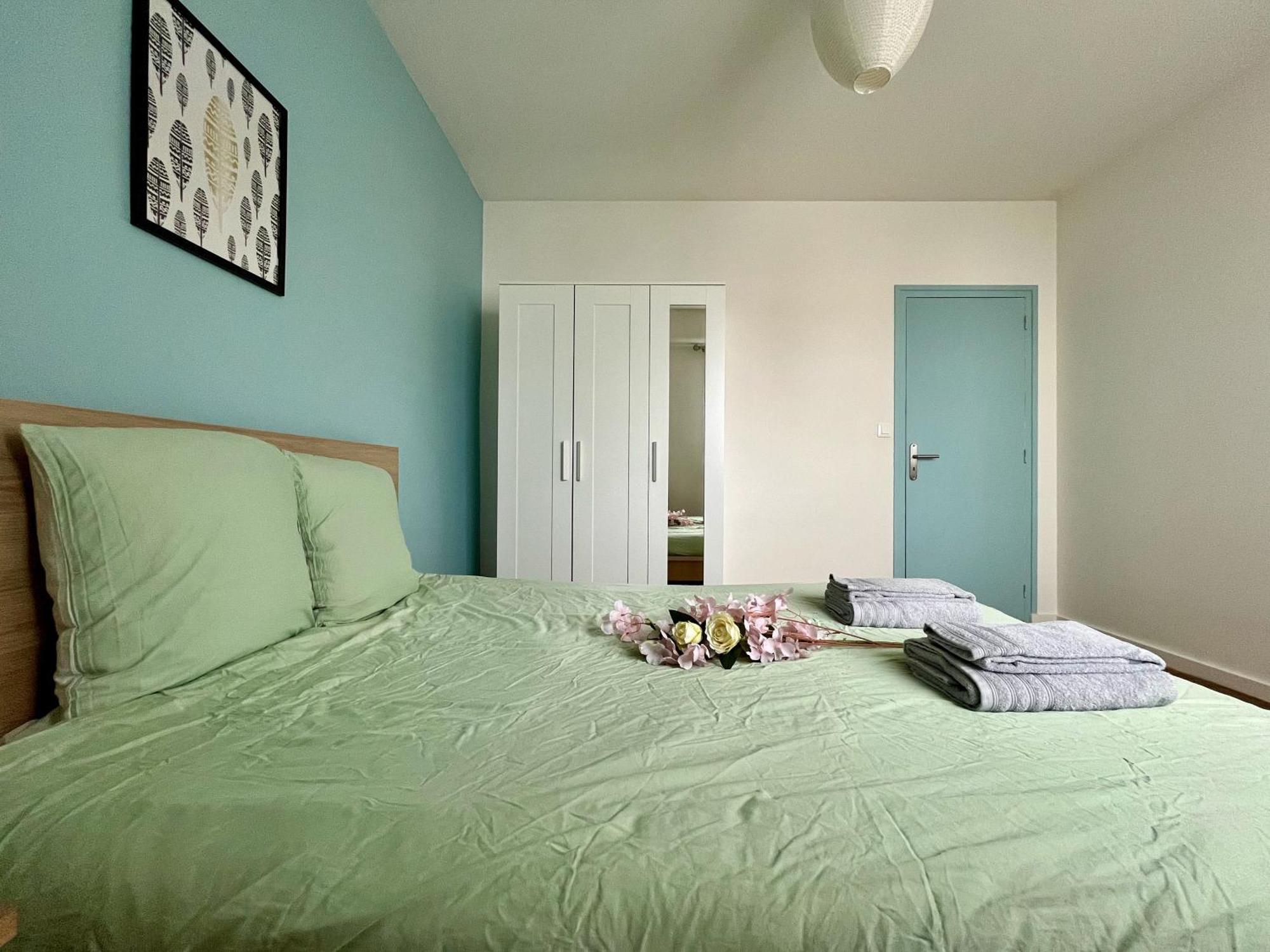 Grand Appartement A Deux Pas De La Vieille Ville Vannes Exteriér fotografie